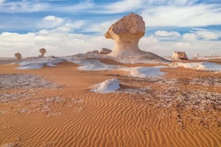 2 Days tour Black and white desert